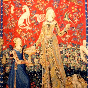 Damenourissantloiseau